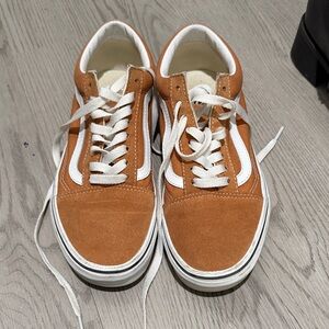 Vans Men's Burnt Orange and White Sneakers